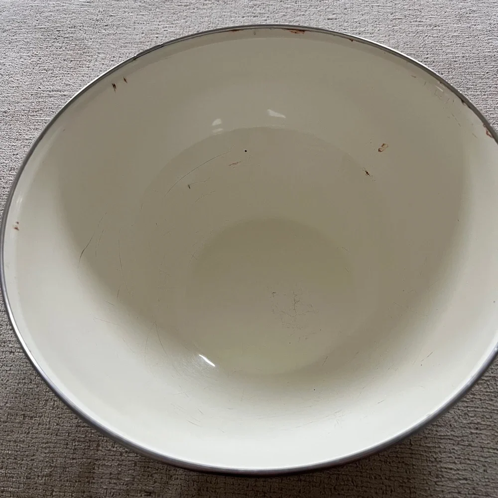 Vintage Kobe Kitchen Enamel Floral Mixing Bowl Made in‎ Japan 10.5